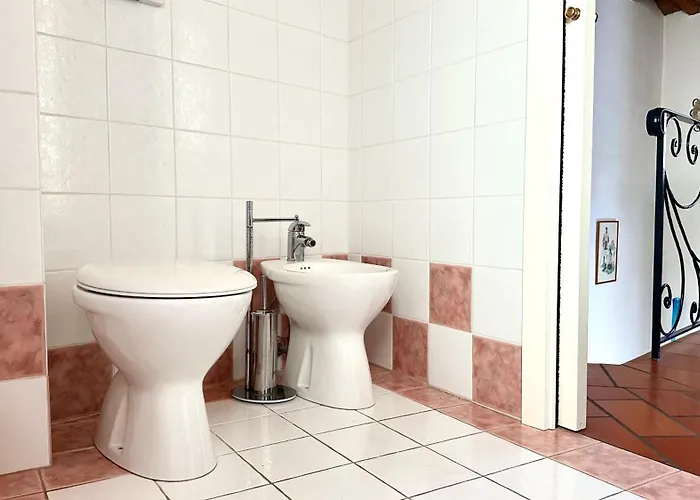 S178 - Sirolo, Delizioso Cielo-terra Con Ingresso Indipendente *